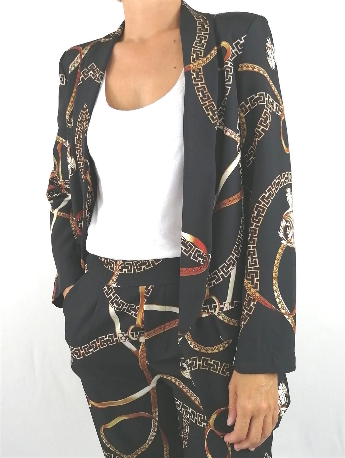 BLAZER ESTAMPADO PAÑUELO - Imagen 6