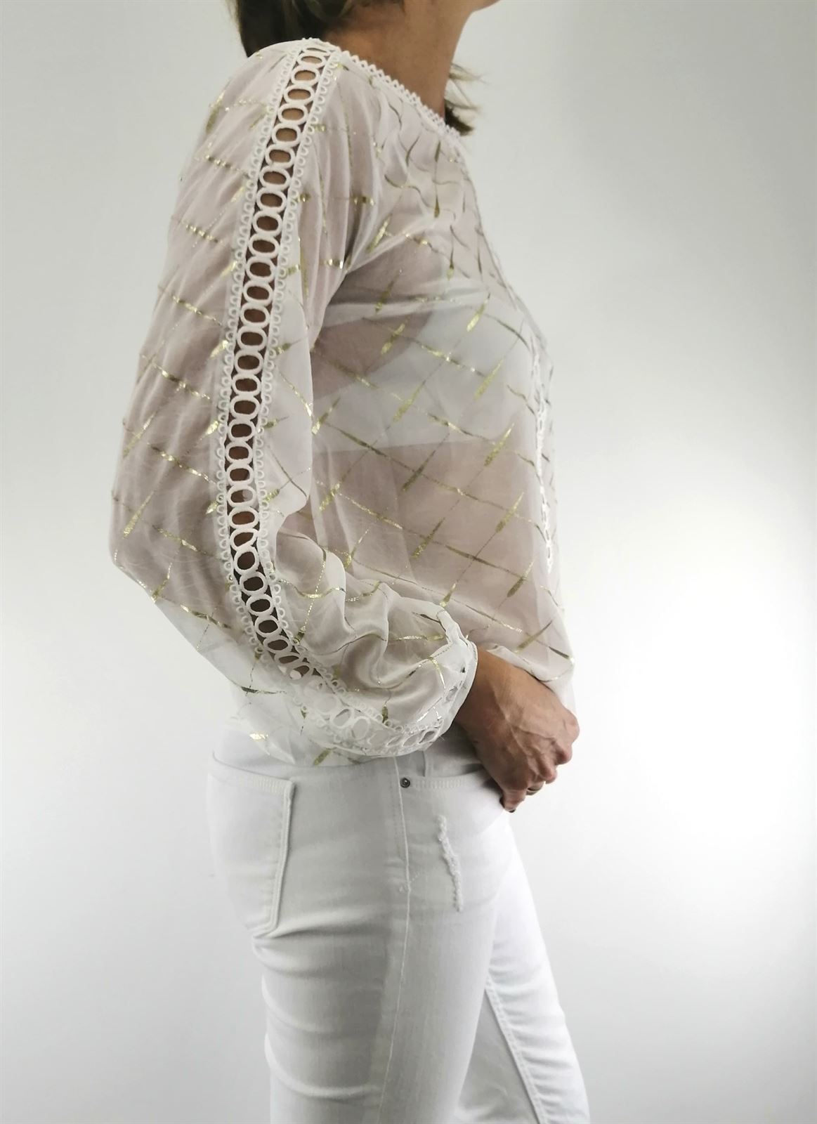 BLUSA BLANCA - Imagen 2