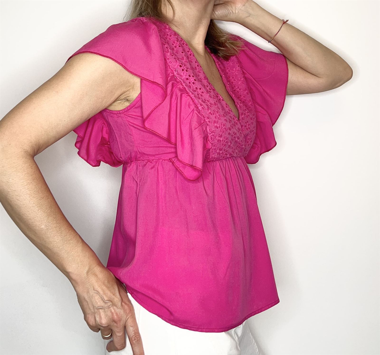 BLUSA BORDADOS CALADOS FUCSIA - Imagen 2