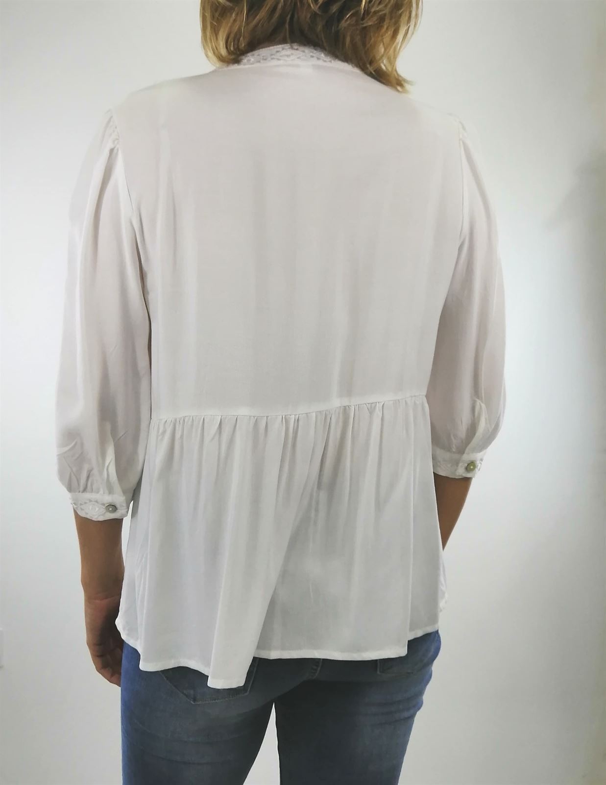 BLUSA BORDADOS - Imagen 6