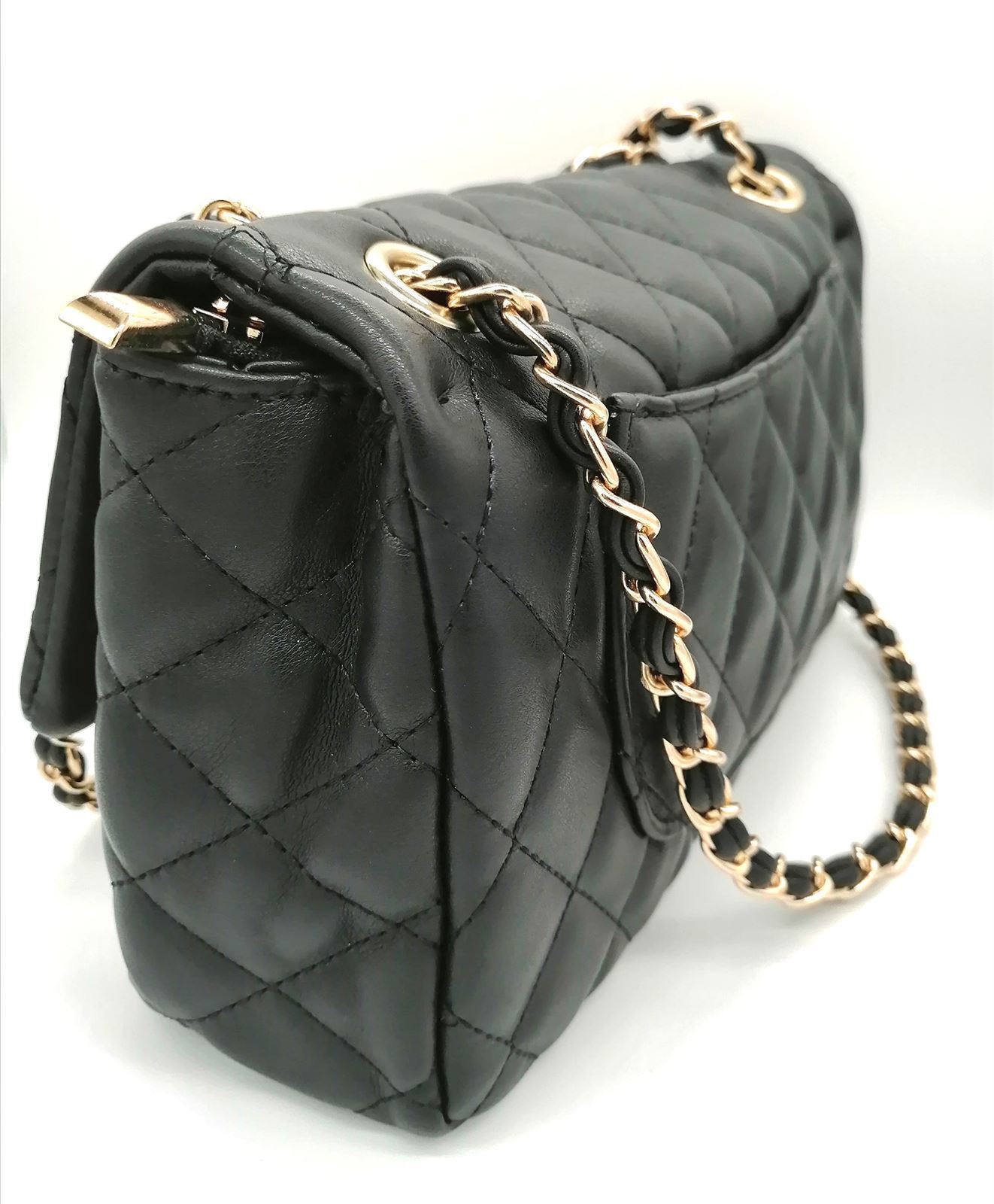 Bolso bandolera sales cadena negro