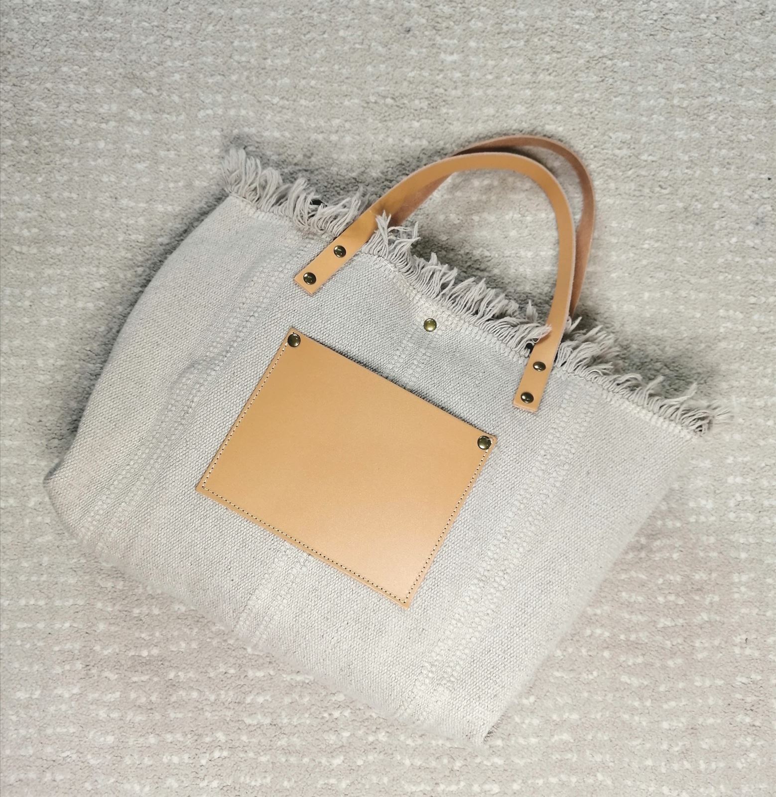 BOLSO SHOPPER FLECOS BEIGE - Imagen 4