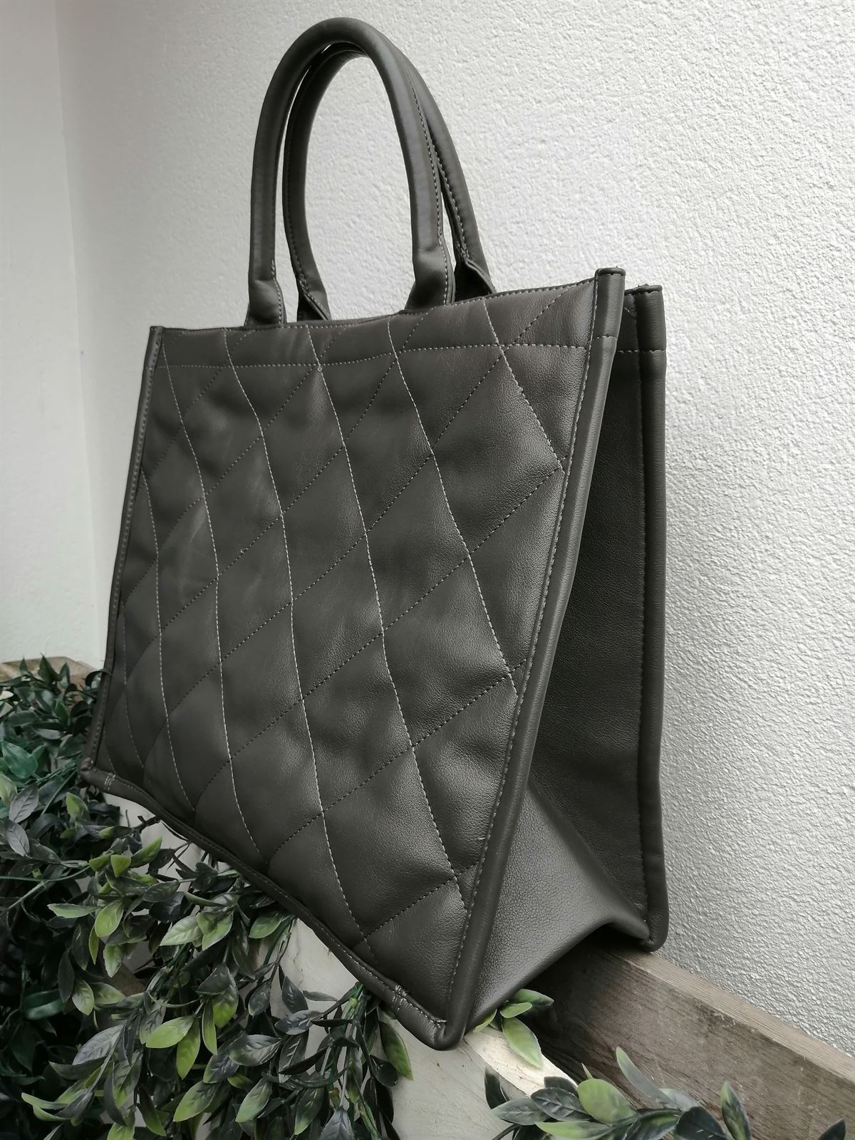 BOLSO SHOPPER GUATEADO GRIS - Imagen 1