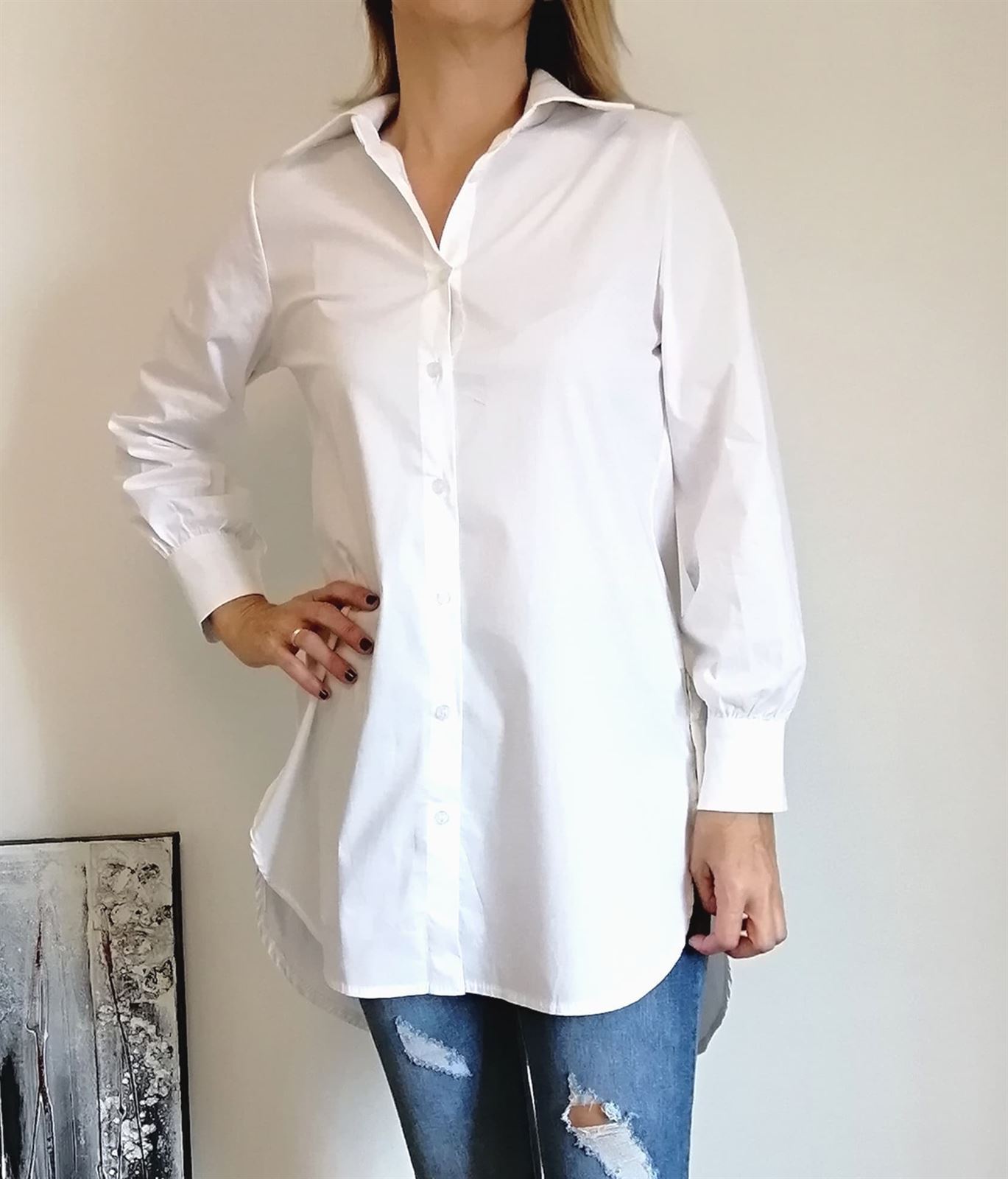 CAMISA BLANCA LARGA - y