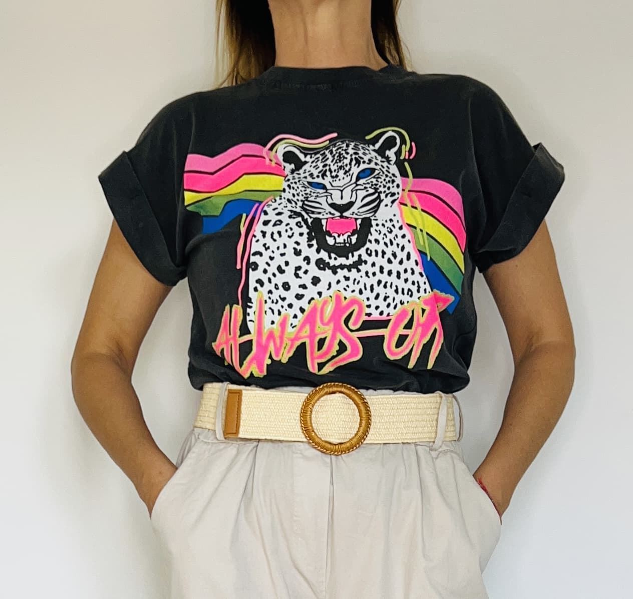 CAMISETA LAVADA TIGRE FLUOR - Imagen 2