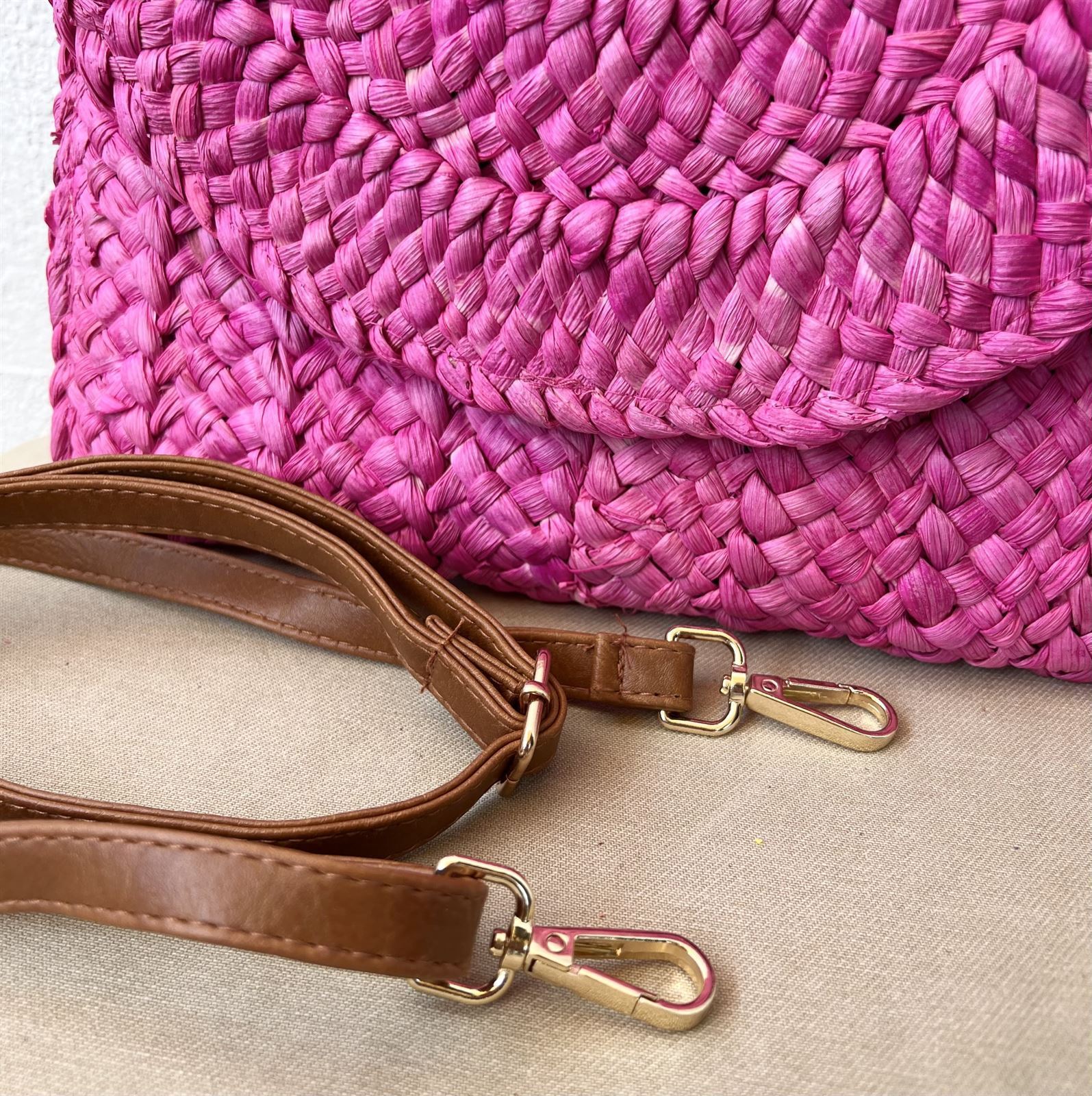 CARTERA BANDOLERA FUCSIA - Imagen 4