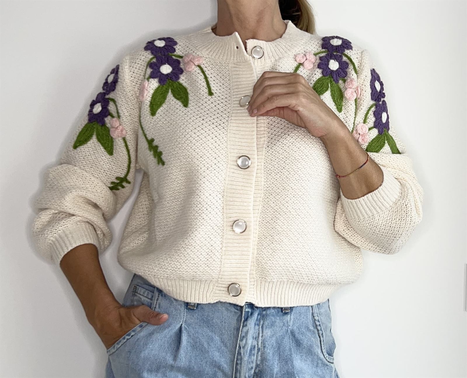 CHAQUETA PUNTO FLORES - Imagen 1