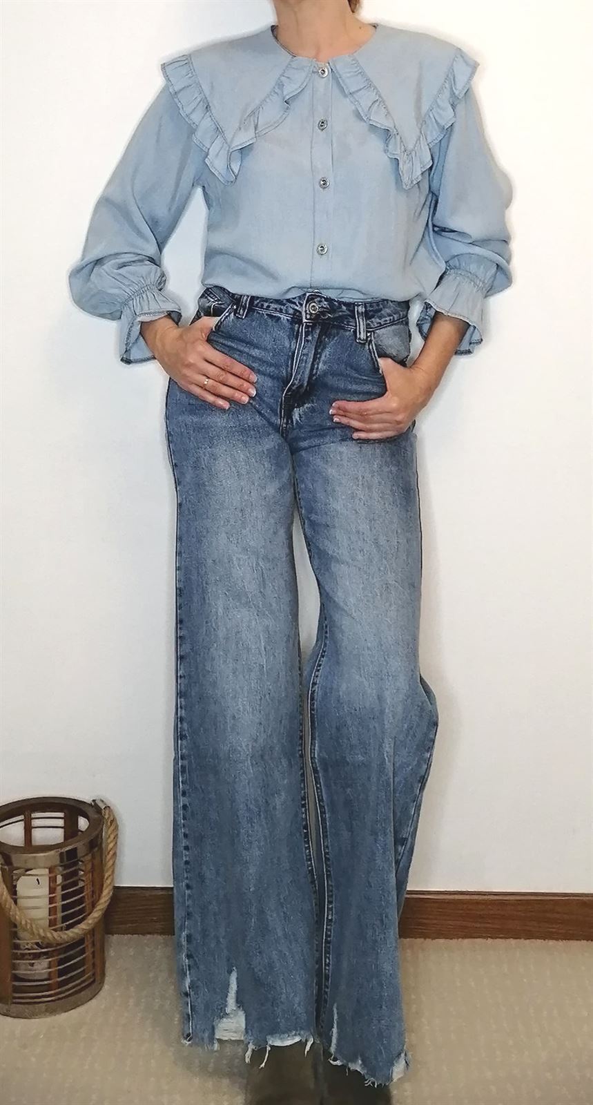 JEANS WIDE LEG ROTOS BAJO - Imagen 5