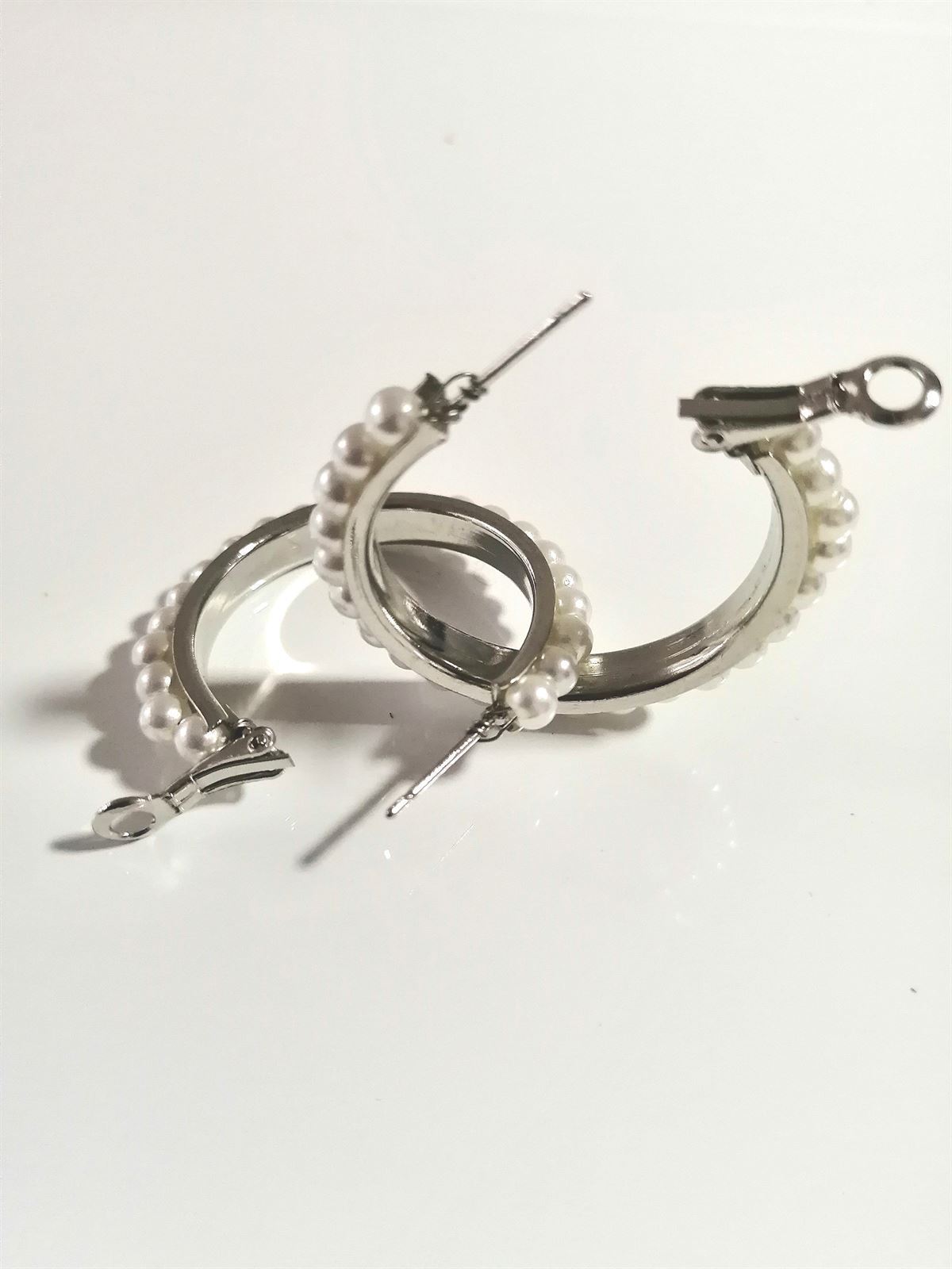 PENDIENTES ARO CON PERLAS - Imagen 1