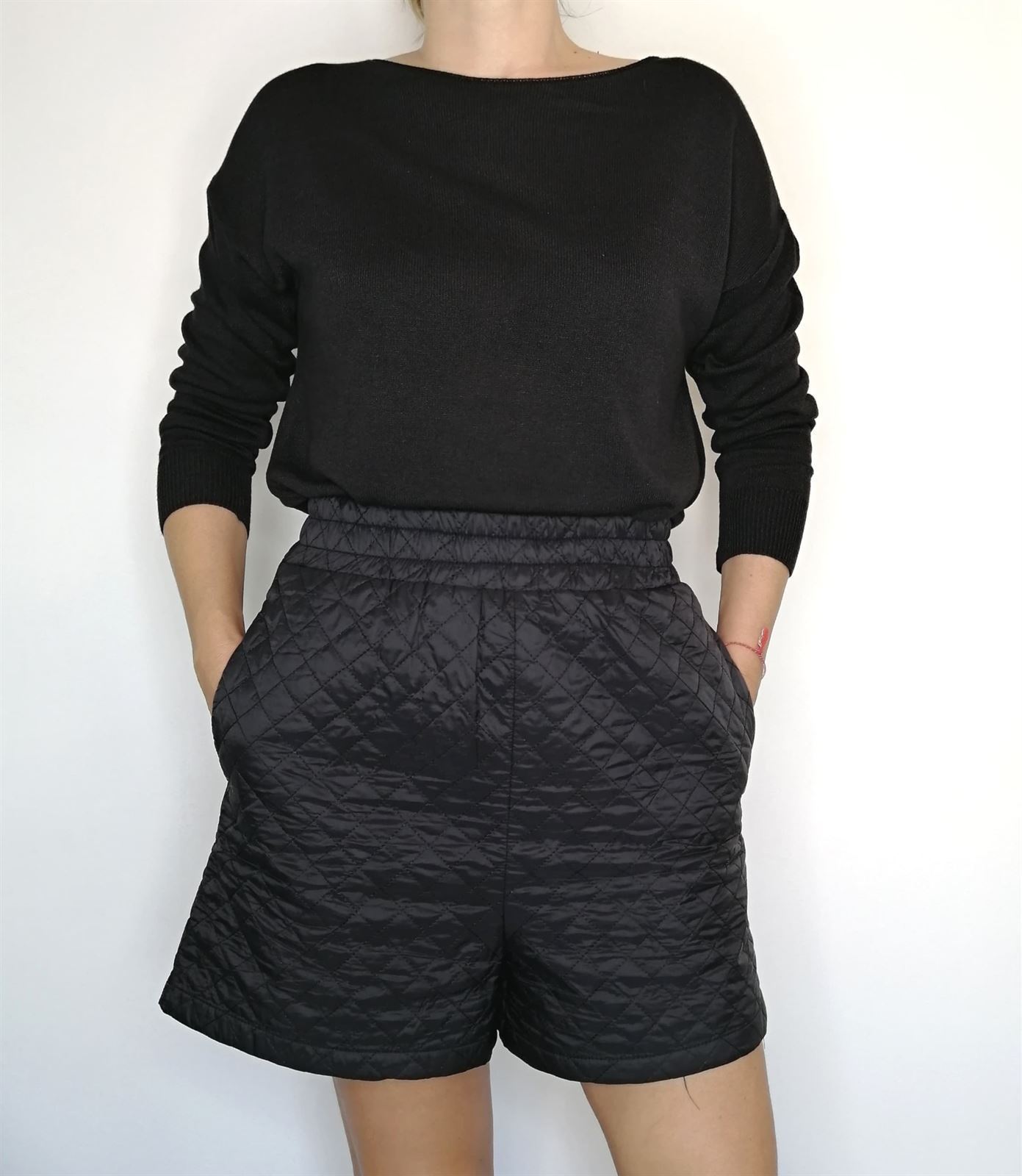 SHORT ACOLCHADO - Imagen 1