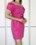 VESTIDO CORTO FUCSIA CON CINTURÓN - Imagen 2