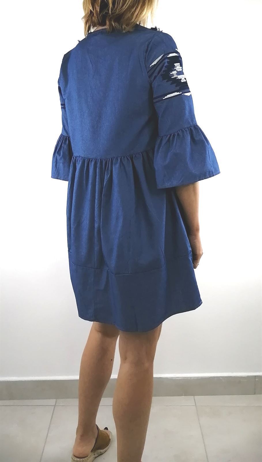 VESTIDO DENIM BORDADOS - Imagen 4